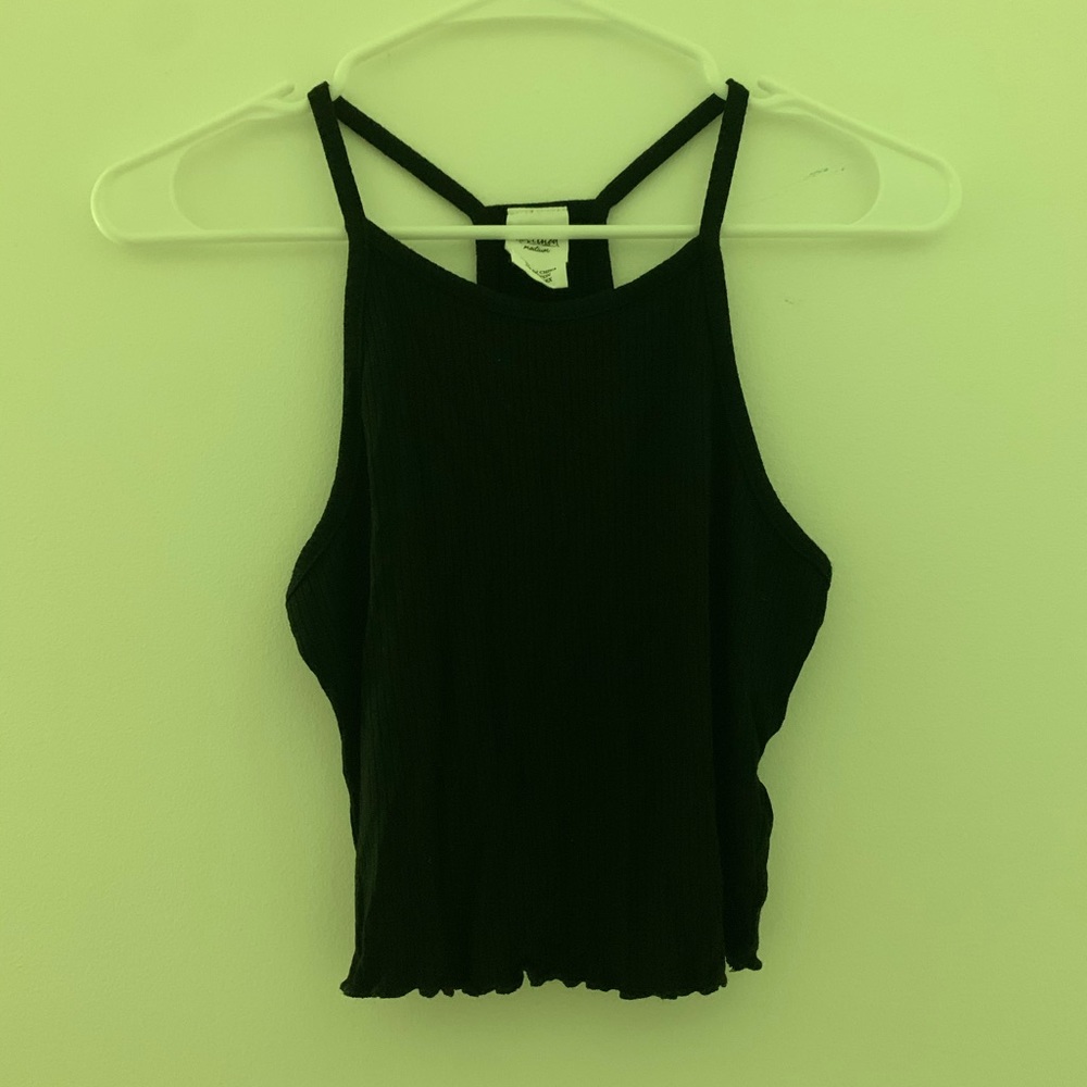SOLD IN BUNDLE Black crop top from Tilly’s